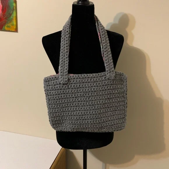 Shoulder Bag solid gray on one side mix Gray and pink on the other side - Picture 6 of 16